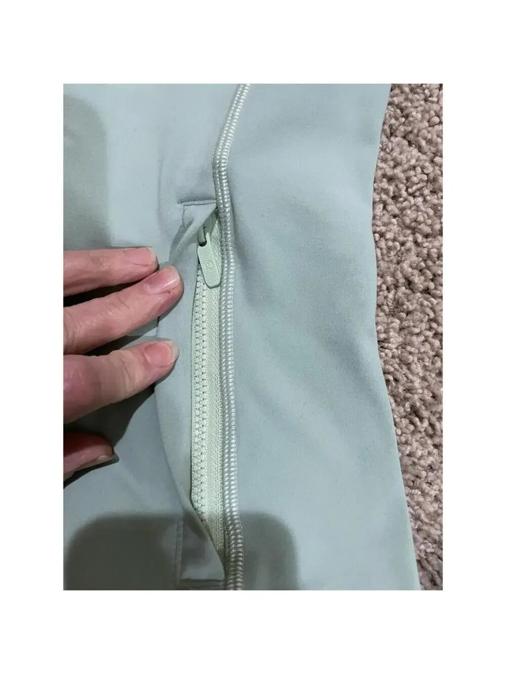 Lululemon Nulu Hooded Define Jacket Pastel Green Size 4 Full Zip - Picture 8 of 14